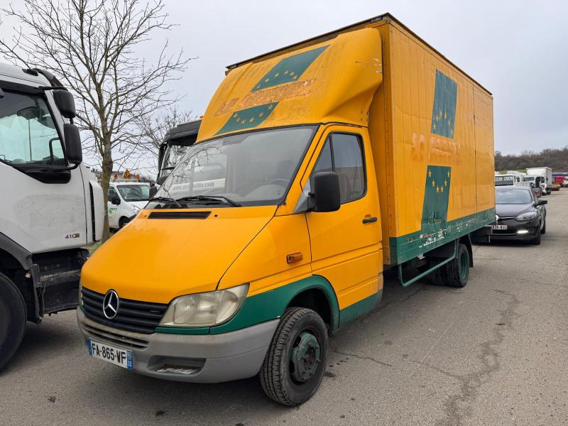 Bestelwagen gesloten laadbak Mercedes Sprinter