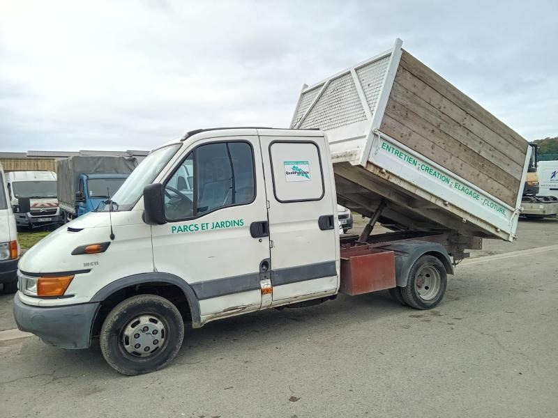 Kipper bestelwagen Iveco Daily 35C 11