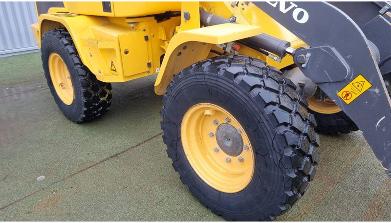 Wiellader Volvo L30G, Hjullastare