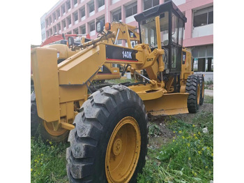 Mobiele graafmachine CATERPILLAR 140K