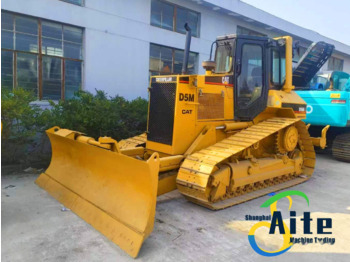 Bulldozer CATERPILLAR D5M