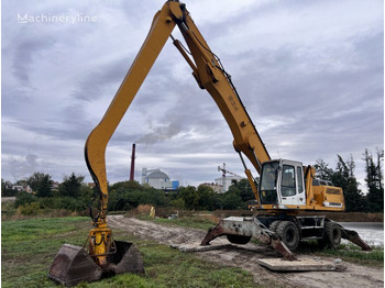 Overslagkraan LIEBHERR