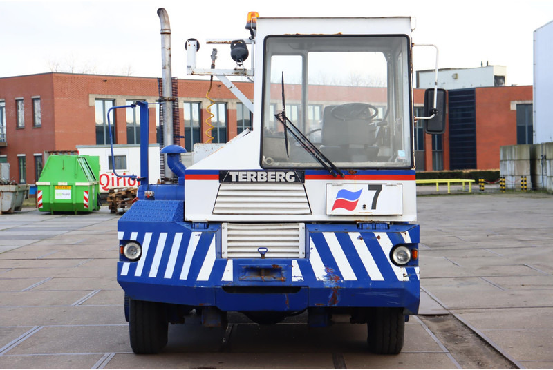 Terminal trekker Terberg TRT89