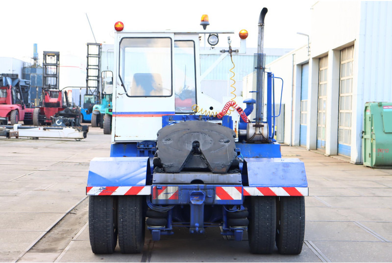 Terminal trekker Terberg TRT89