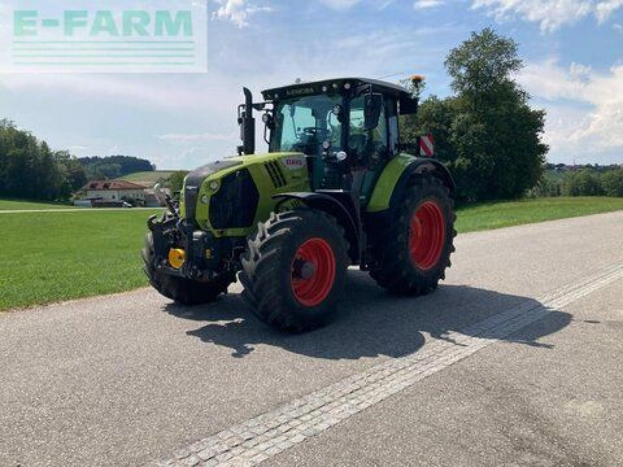 Tractor CLAAS arion 530 cmatic CMATIC