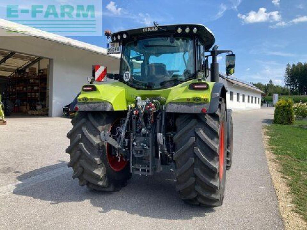 Tractor CLAAS arion 530 cmatic CMATIC