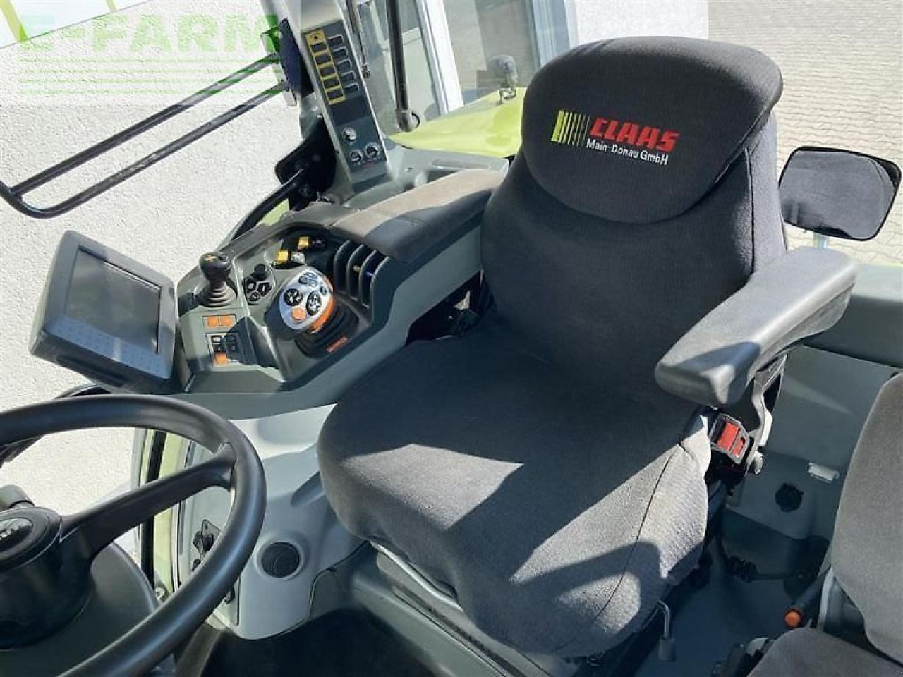 Tractor CLAAS arion 650 cmatic cebis CMATIC CEBIS