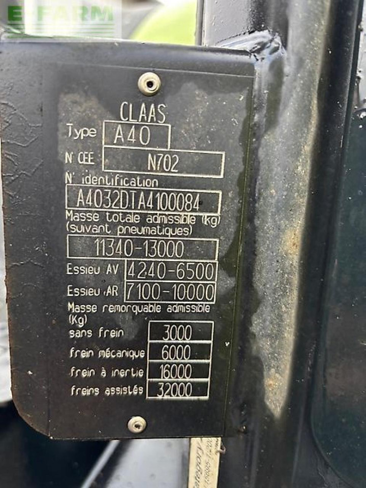 Tractor CLAAS axion 810 cmatic CMATIC