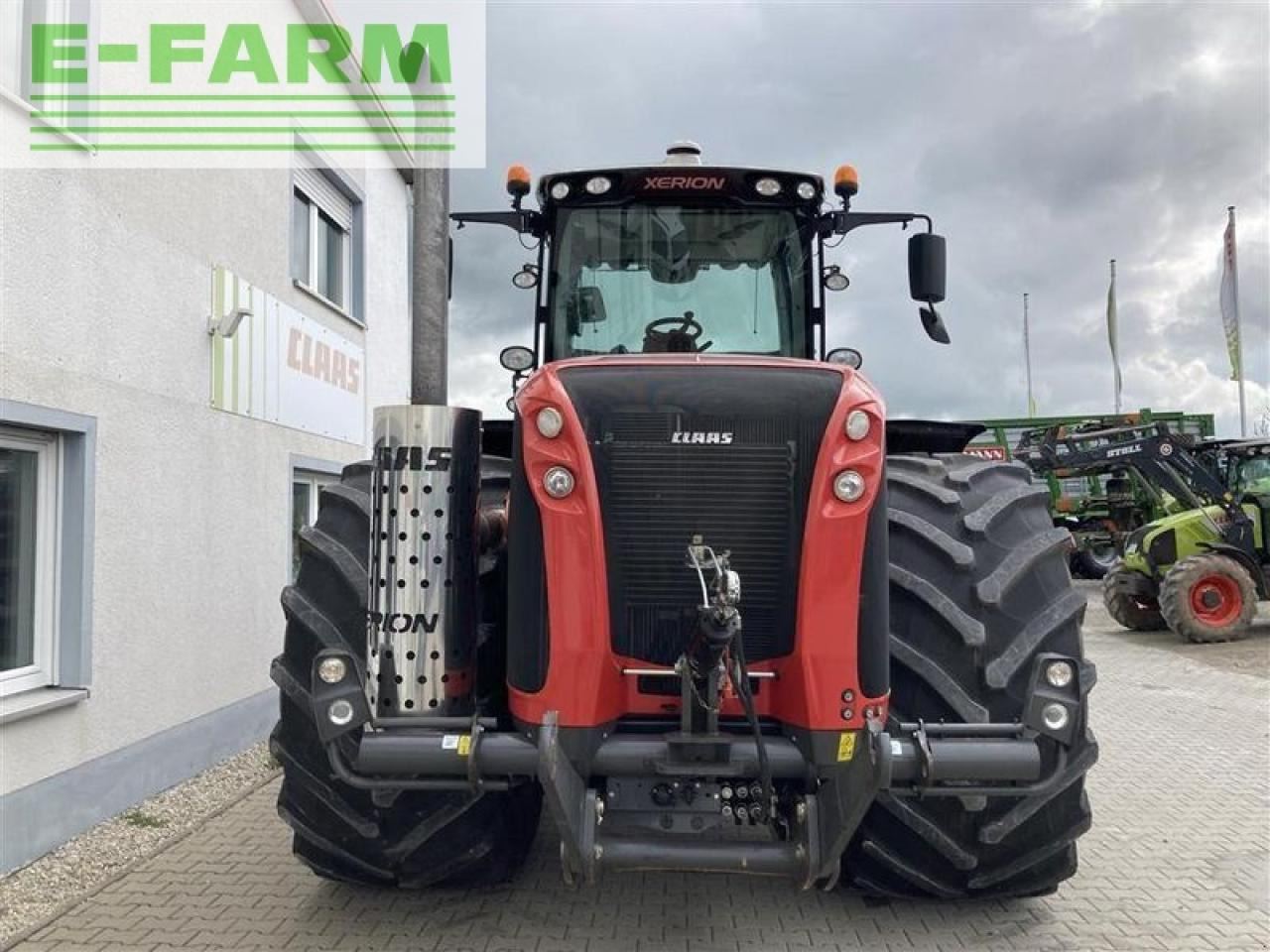 Tractor CLAAS xerion 4500 trac vc TRAC VC