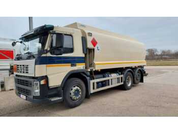 Tankwagen VOLVO FM