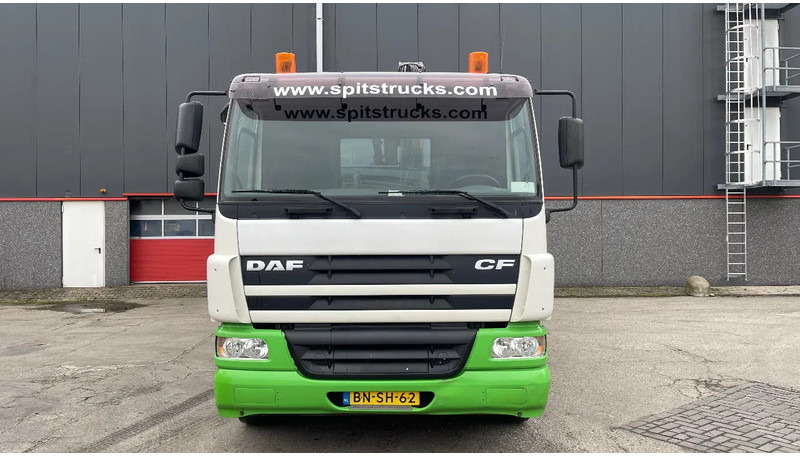 Kipper vrachtwagen DAF CF 75.360 Palfinger+Manual