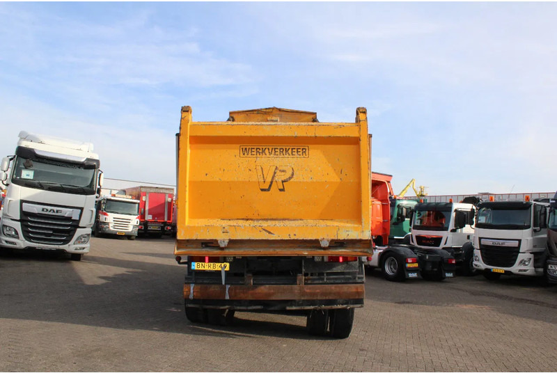 Kipper vrachtwagen Ginaf X 5250 TS BETON/TIPPER + 10X4 + MANUAL