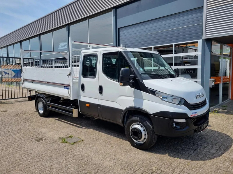 Kipper vrachtwagen Iveco Daily 70C18/ Dreiseitenkipper/ Airco/ 7 Pers.