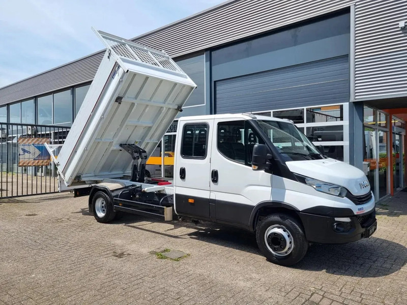 Kipper vrachtwagen Iveco Daily 70C18/ Dreiseitenkipper/ Airco/ 7 Pers.