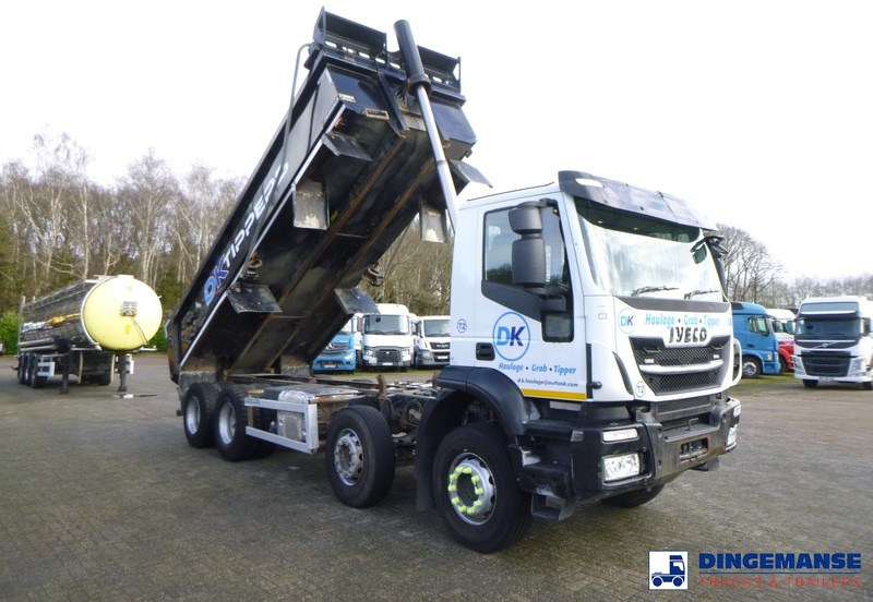 Kipper vrachtwagen Iveco Stralis X-Way 460 8x4 RHD tipper