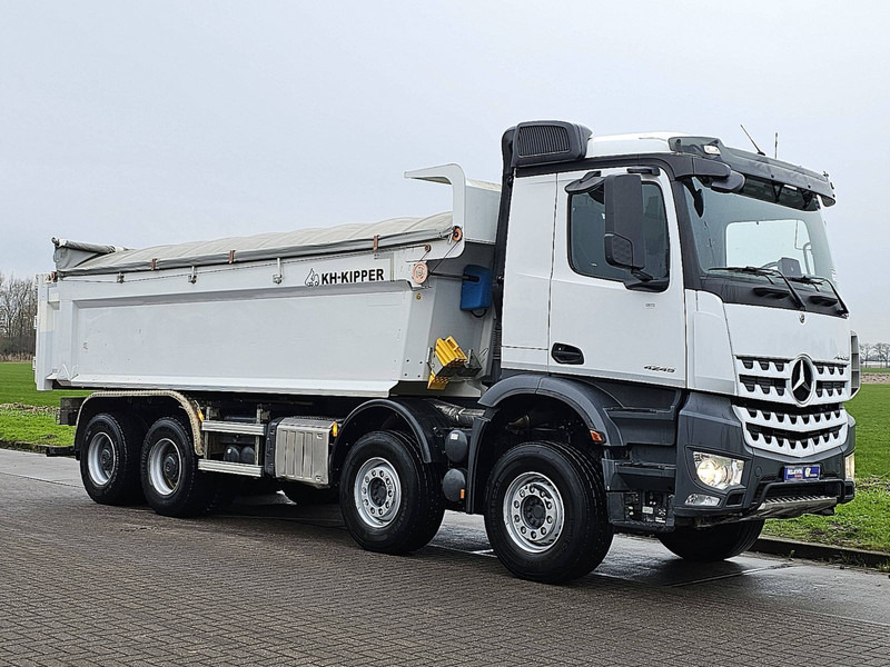 Kipper vrachtwagen Mercedes-Benz AROCS 4245