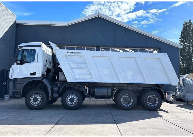 Kipper vrachtwagen Mercedes-Benz Arocs 4140 K 8x4 Meiller Tipper