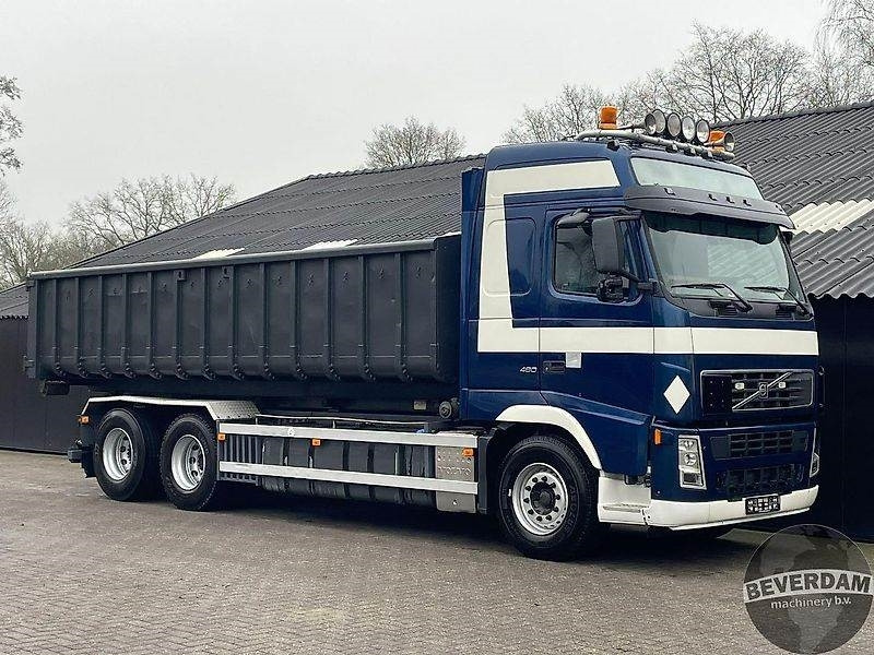 Kipper vrachtwagen Volvo BM FM 480 6X2R container