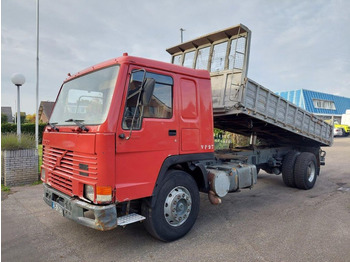 Kipper vrachtwagen Volvo FL 10 4X2 Kipper