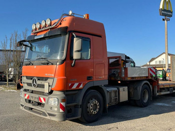 Trekker MERCEDES-BENZ Actros