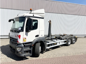 Haakarmsysteem vrachtwagen MERCEDES-BENZ Antos 2543