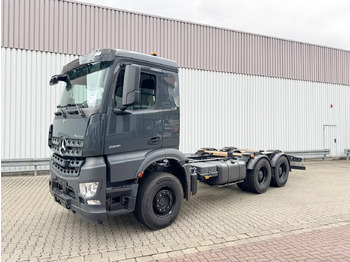 Chassis vrachtwagen MERCEDES-BENZ Arocs 2651