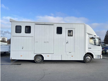 Paardenvrachtwagen MERCEDES-BENZ Atego 918