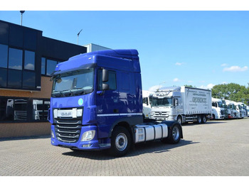 Trekker DAF XF 106 440