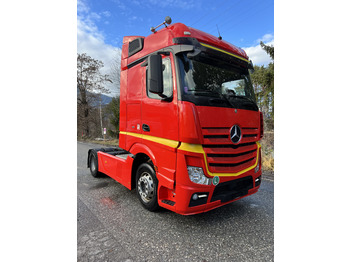 Trekker MERCEDES-BENZ Actros 1845