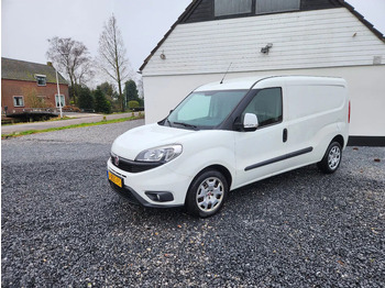 Kleine bestelwagen FIAT Doblo