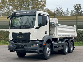 Kipper vrachtwagen MAN TGS 33.440