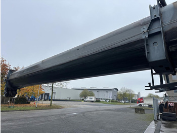 Carrosserie en exterieur LIEBHERR