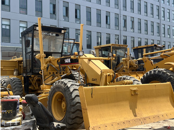 Grader CATERPILLAR 140K