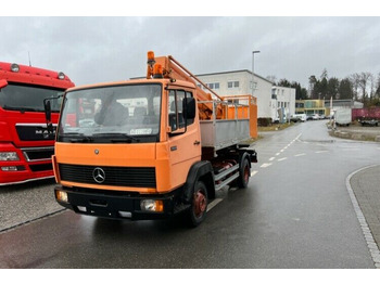 Vrachtwagen hoogwerker MERCEDES-BENZ