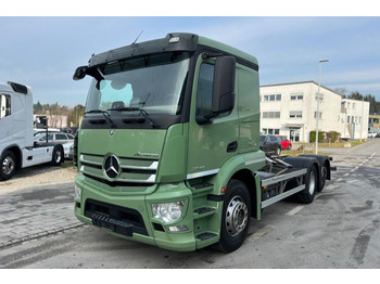 Chassis vrachtwagen MERCEDES-BENZ Actros 2543