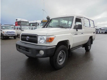 Personenwagen TOYOTA Land Cruiser