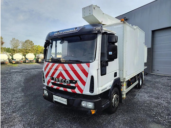 Vrachtwagen IVECO EuroCargo 120E