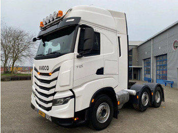 Trekker IVECO S-WAY