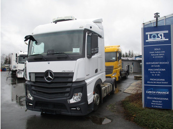 Trekker MERCEDES-BENZ Actros 1845