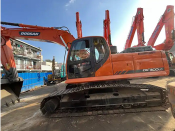 Rupsgraafmachine competitive Used Machinery Doosan300 dx300lc Hydraulic Crawler Backhoe Digger 30ton Used Excavator Doosan DX300LC: afbeelding 3