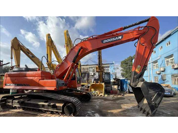 Rupsgraafmachine DOOSAN DX300LC