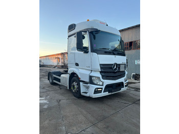 Trekker MERCEDES-BENZ Actros 1845