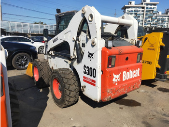 Schranklader BOBCAT S300