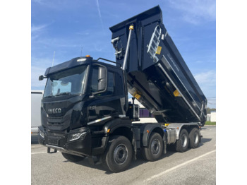 Kipper vrachtwagen IVECO T-WAY