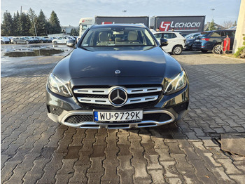 Personenwagen MERCEDES BENZ E 220 D 4MATIC KOMBI: afbeelding 2