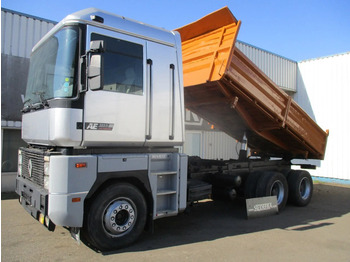 Kipper vrachtwagen RENAULT Magnum 385