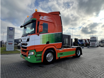 Trekker SCANIA R 450