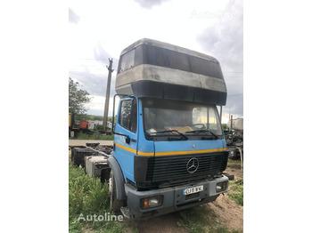 Chassis vrachtwagen MERCEDES-BENZ SK