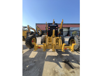 Grader CATERPILLAR 140K