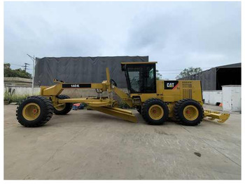 Grader CATERPILLAR 140K